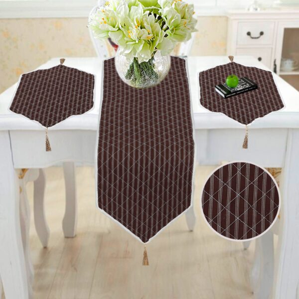 Table MATS runers  7709